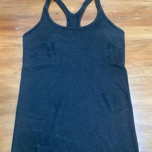 Lululemon tank with built in bra